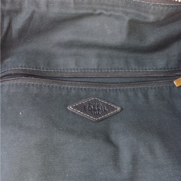 Fossil women’s hand/shoulder Leather Bag - Picture 6 of 7